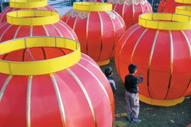 海南花燈要上央視,巨型燈籠吸引市民來參觀