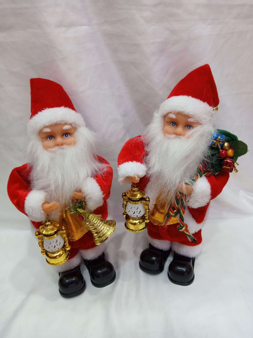 電動小圣誕老人擺件帶音樂 手拿宮燈老人圣誕節裝飾品